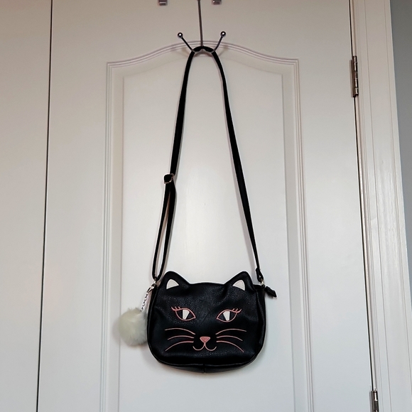 Purse - Picture 2 of 3